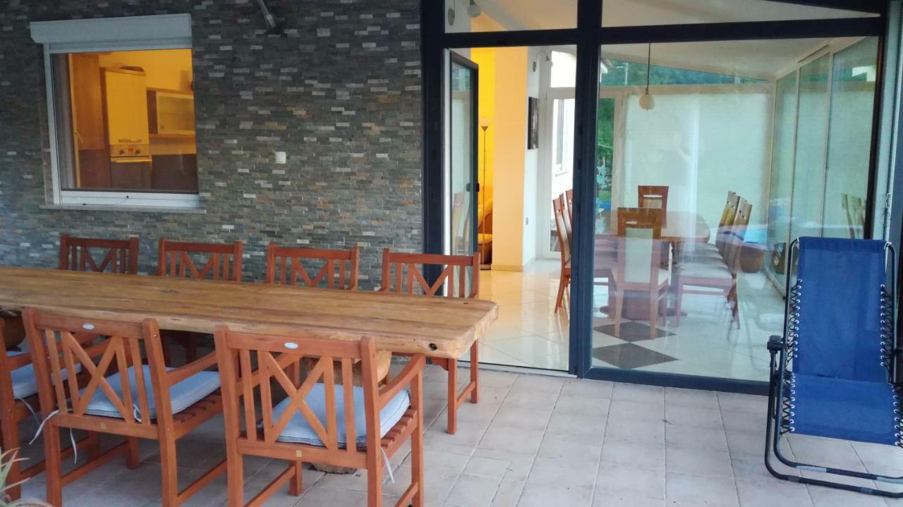 Villa Ceh Gabrovica pri Črnem Kalu Exterior foto